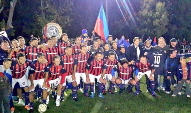 Empate del equipo Senior