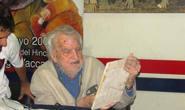 Homenaje a Osvaldo Bayer