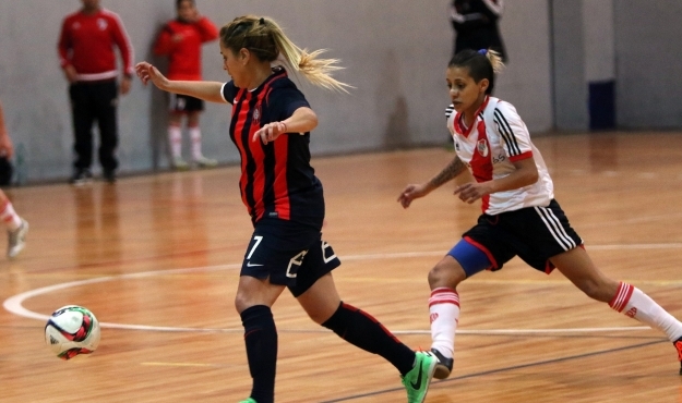 Las Santitas vencieron a River