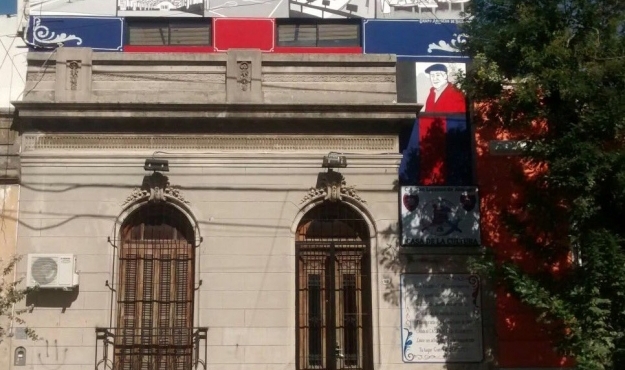 Osvaldo Bayer en la Casa de la Cultura Sanlorencista