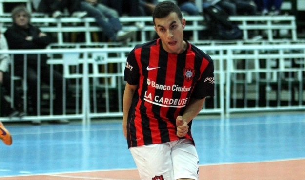 Perdió el futsal