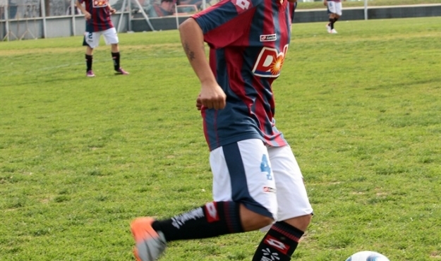 San Lorenzo goleó a Vélez de Mercedes