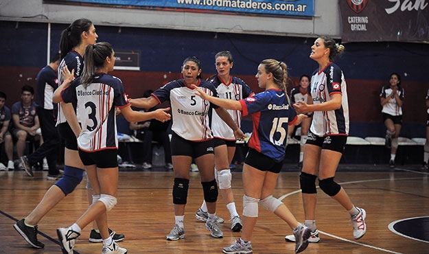 San Lorenzo se metió entre los ocho mejores
