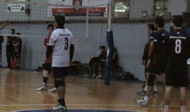 Se acomoda en la zona