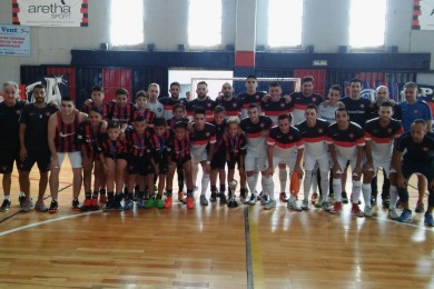 Goleada frente a Regatas Rosario