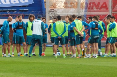 Concentrados para recibir a Colón