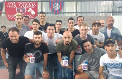 Brindis sobre el parquet