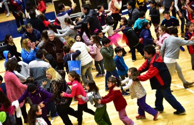 Fiesta del barrio en el Polideportivo