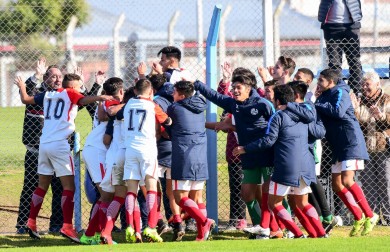 Se levanta el telón para las Inferiores