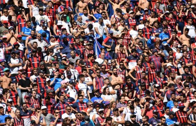 Venta de entradas vs. Estudiantes