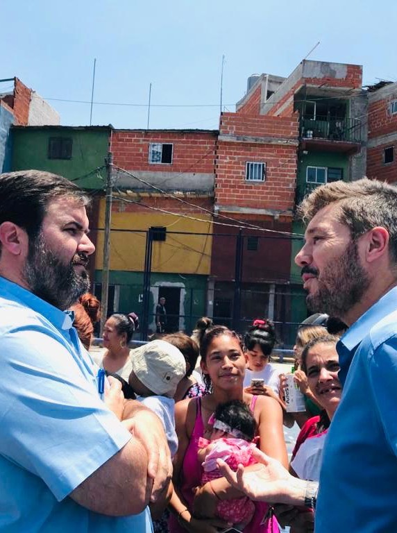 Reforzando lazos con la comunidad