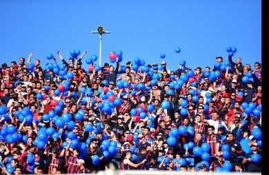 Venta vs. Central Córdoba