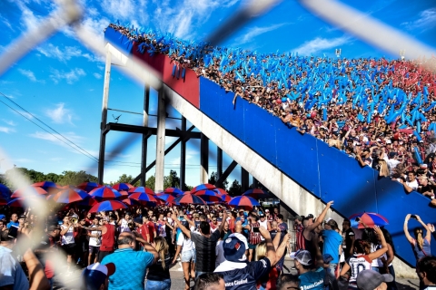 Venta de entradas vs. Estudiantes