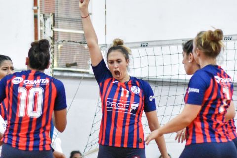 Ganó y trepó a la punta