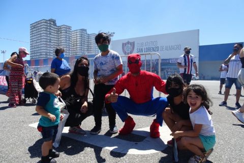 Hermosa jornada solidaria en Boedo