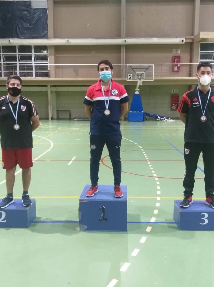 Campeón en división de honor