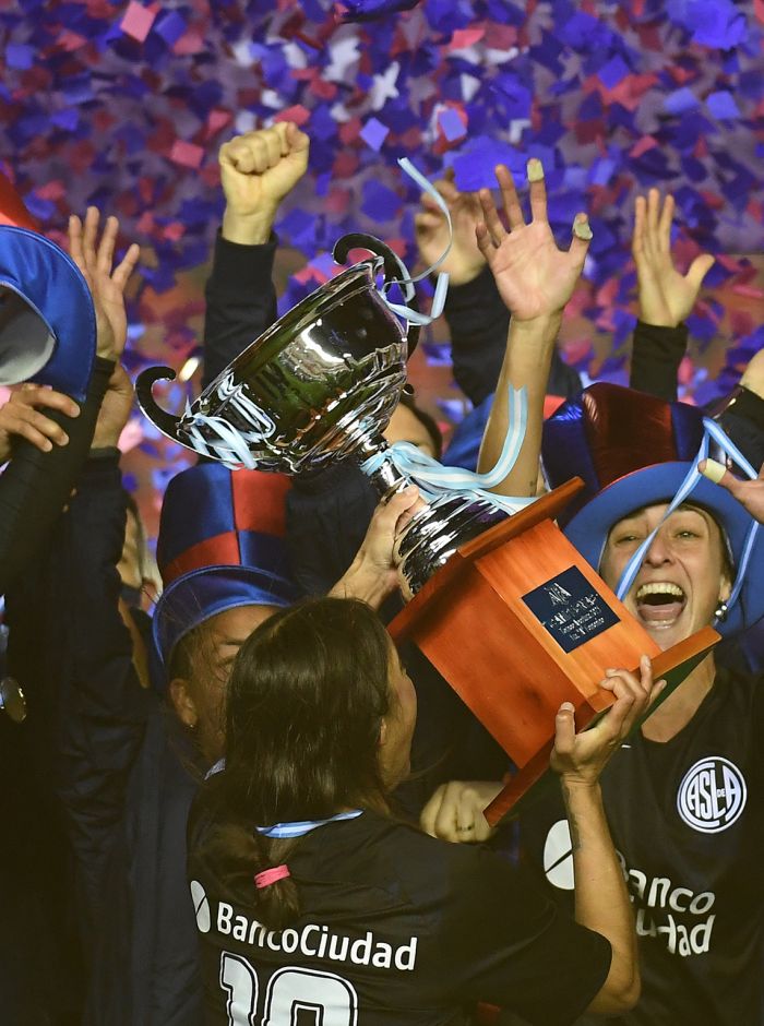 ¡Campeonas!