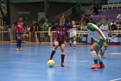 La copa se escapó en los penales