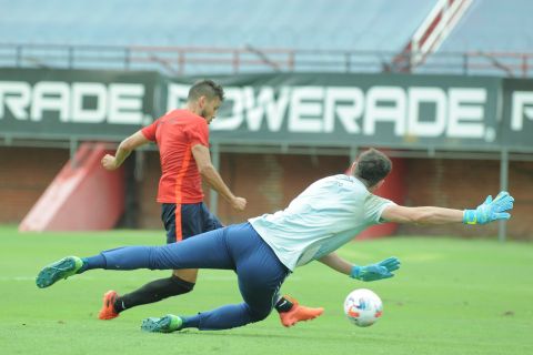 Martes de fútbol en el Bidegain