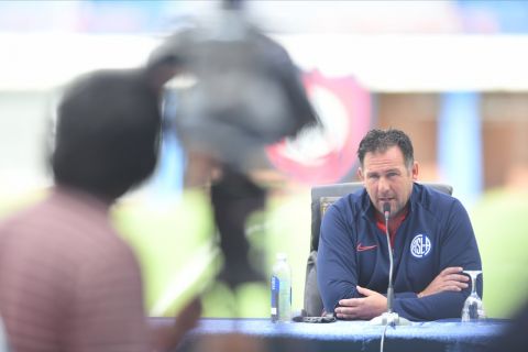 “Estamos en busca del 11 ideal”