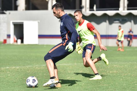Fútbol Reducido con Torri a la par