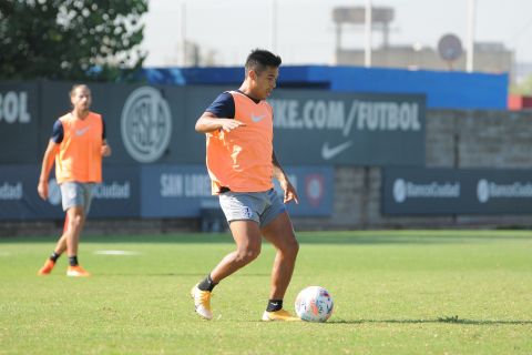 Con la cabeza en la Copa