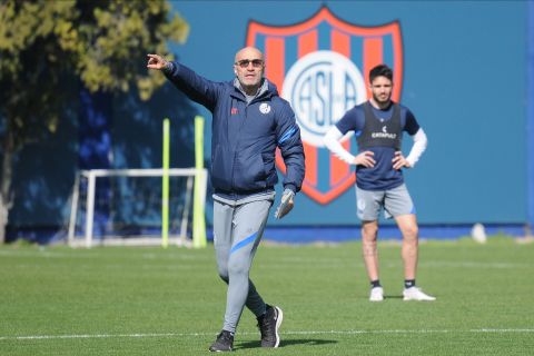 Pensando en Estudiantes