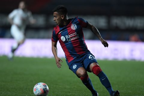 ¡Con todo, Ciclón!