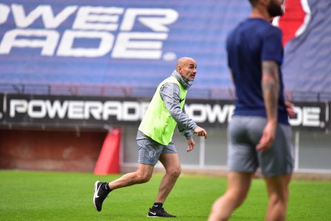 Ultima práctica de cara al partido con Colón