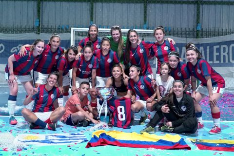 ¡Campeonas!