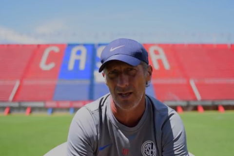 Troglio, en un mano a mano íntimo
