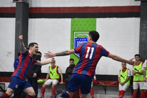 Triunfo en el clásico