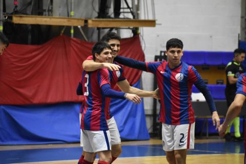 A paso firme