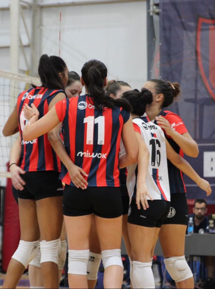 VUELVE LA AGENDA CUERVA