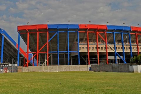 EL BIDEGAIN, RENOVADO Y BIEN AZULGRANA