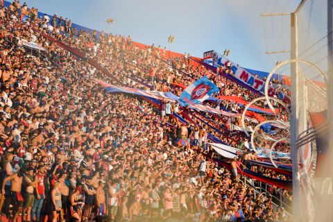¡Vení al partido con Defensa!