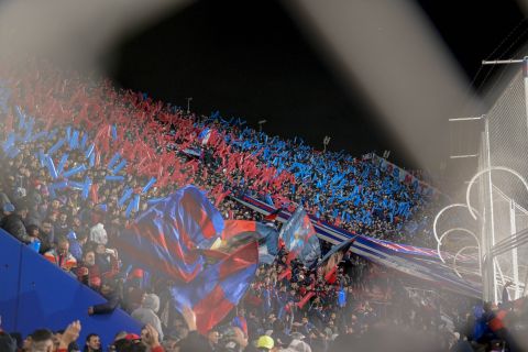 ¡Vení a otra noche de Copa!