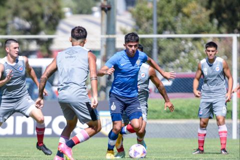 Amistoso con goleada