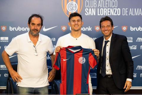 La firma del goleador