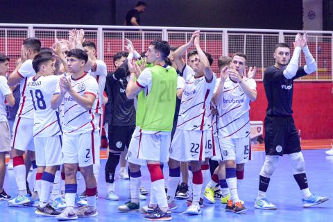 Sin Liga, pero con Copa