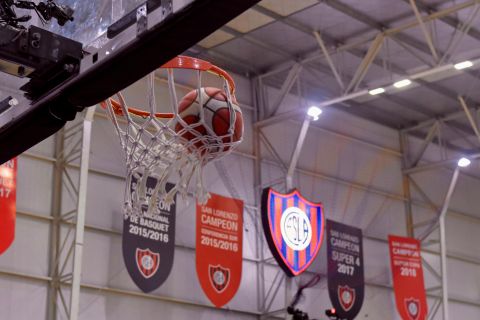 FIBA levantó la prohibición para incorporar extranjeros