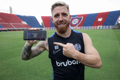 Día del Hincha: Iker entregó la 80