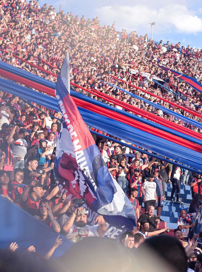 ¡Vení al partido con Tigre!