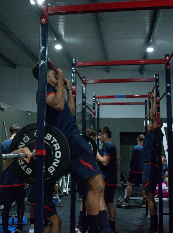 Renovación total del gimnasio de Juveniles