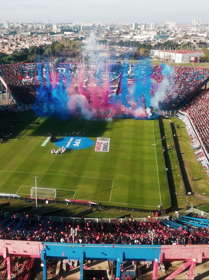 LA HINCHADA MÁS HERMOSA