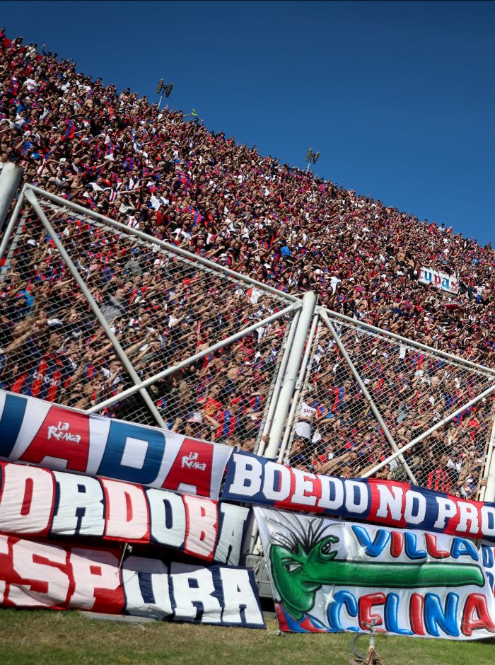 Entradas vs. Riestra
