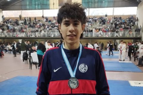 Histórico: ¡9 Cuervos al Mundial!