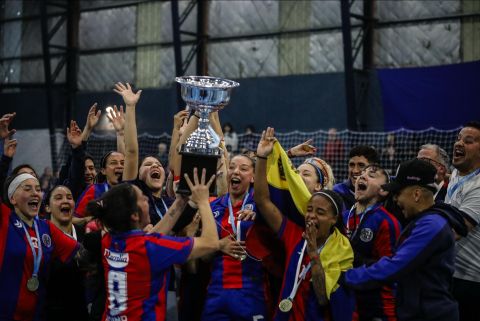 ¡Santitas campeonas!