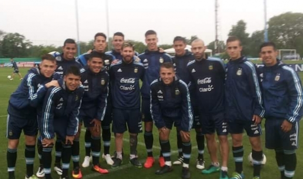 15 jugadores en Selecciones Juveniles