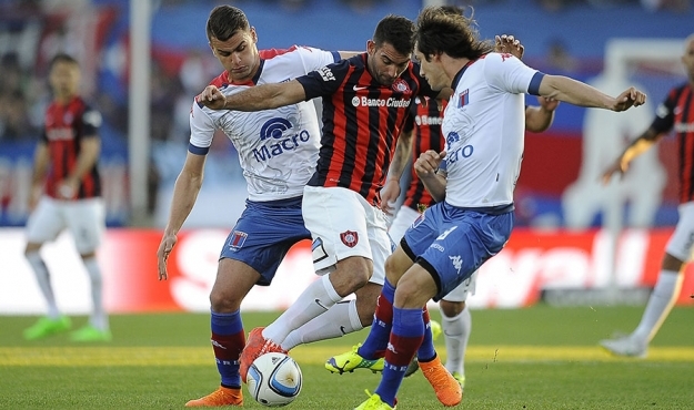 Amistoso a puertas cerradas